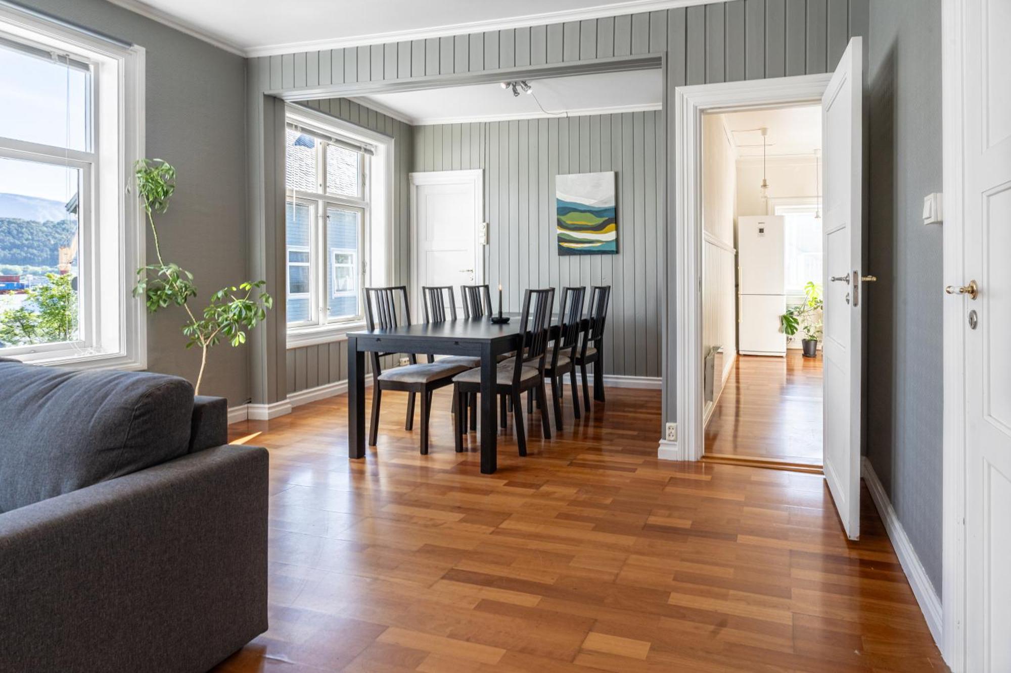 Sunny Apartment In Alesund City Exteriör bild