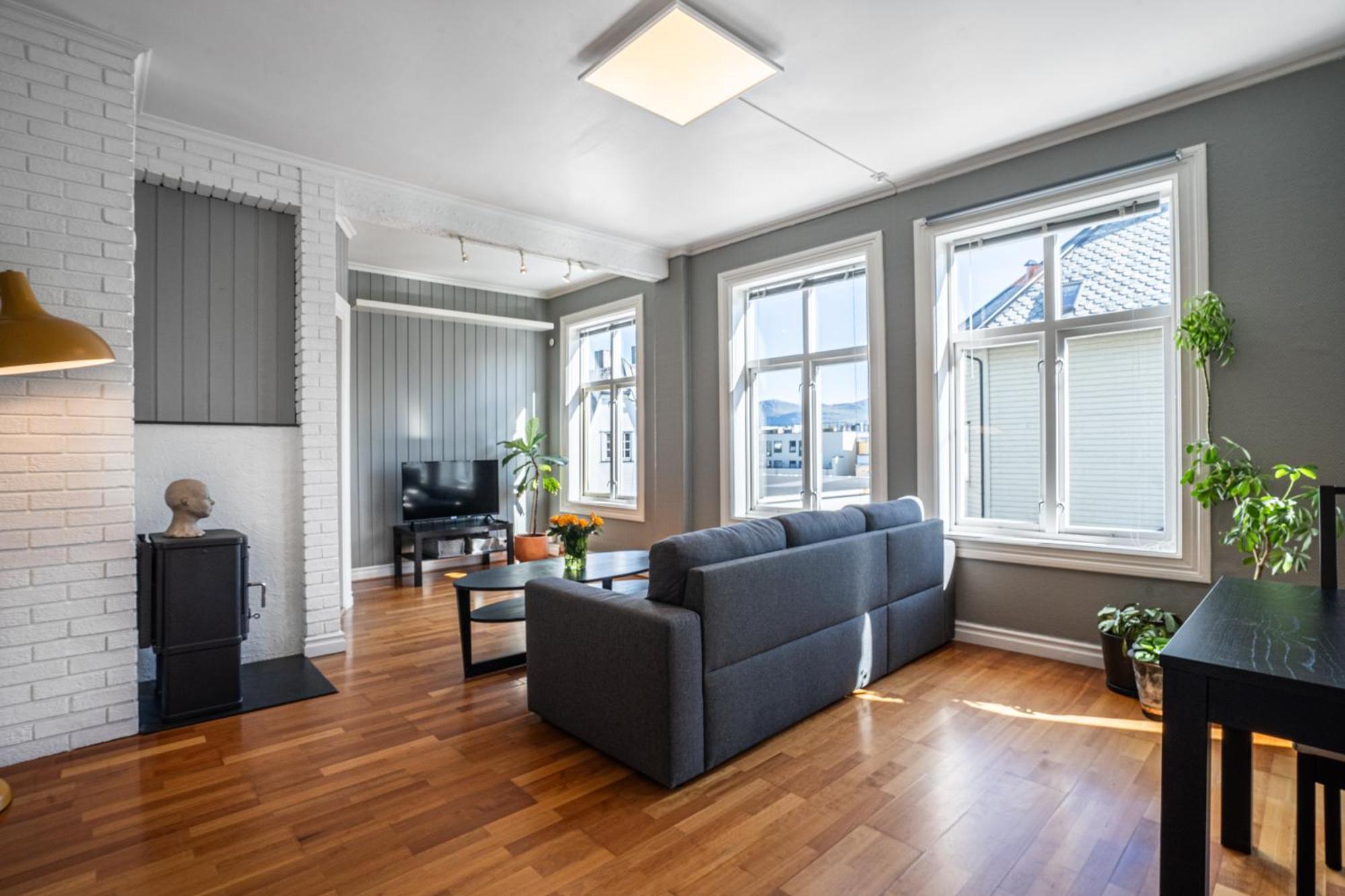 Sunny Apartment In Alesund City Exteriör bild